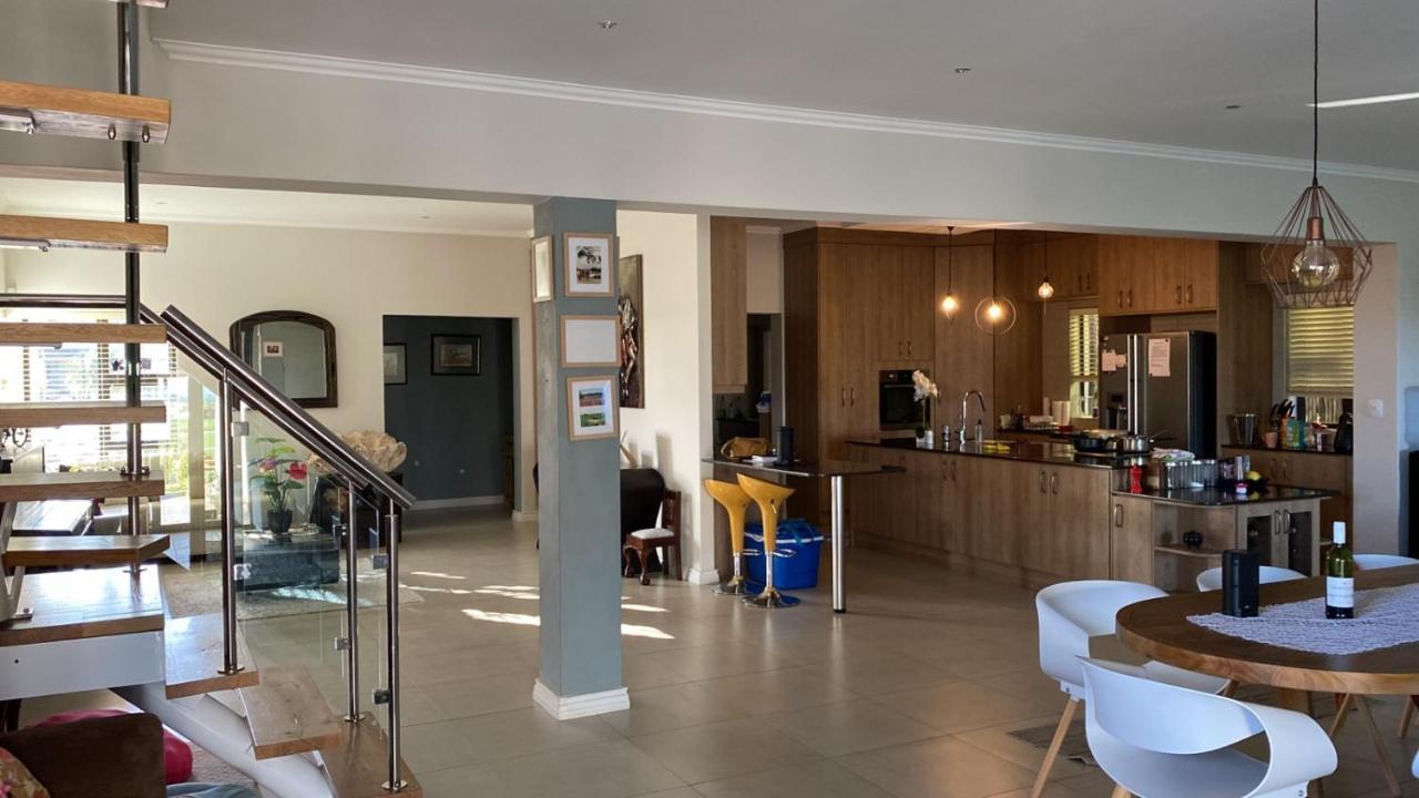 Golf Estate - Signature Hole 24hrs Power Villa Langebaan