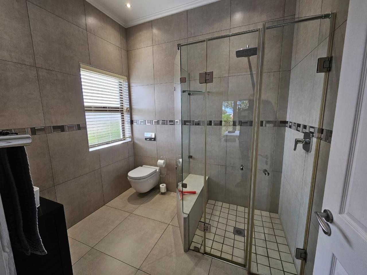 Golf Estate - Signature Hole 24hrs Power Villa